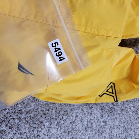 Nautica Jacket Mens Large Yellow Lightweight Hooded Sailing Windbreaker Spellout - Picture 9 of 9